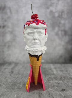 America Dark Pink TRUMP Cream